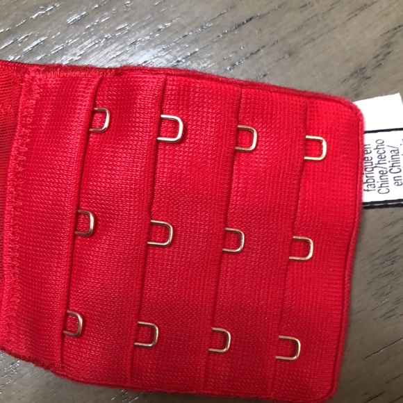 Gorgeous Victoria’s Secret Bra - Picture 3 of 5